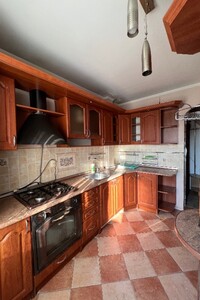 Продается 3-комнатная квартира 65.3 кв. м в Ивано-Франковске, цена: 34500 $