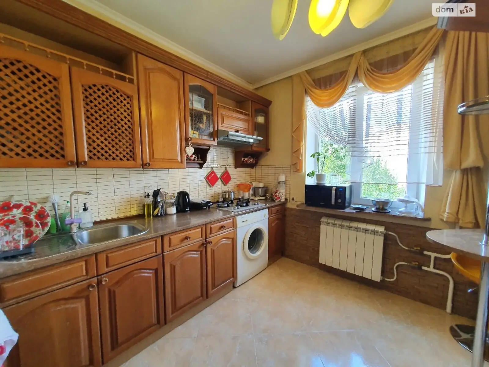Продается 3-комнатная квартира 75 кв. м в Хмельницком, ул. Кармелюка - фото 1