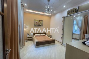 Продается 2-комнатная квартира 67 кв. м в Львове, Костюшко т.