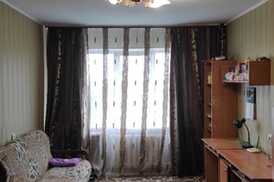 Сдается в аренду 3-комнатная квартира 67 кв. м в Чернигове, Самоквасова Дмитрия (Стахановцев) улица