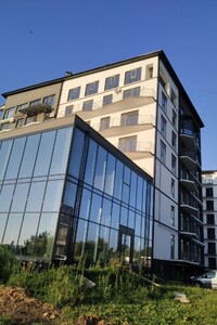 Продается 2-комнатная квартира 66.23 кв. м в Ровно, ул. Черновола Вячеслава