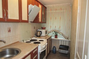 Продается 2-комнатная квартира 39 кв. м в Виннице, Сергія Зулінського (Тарногродського)