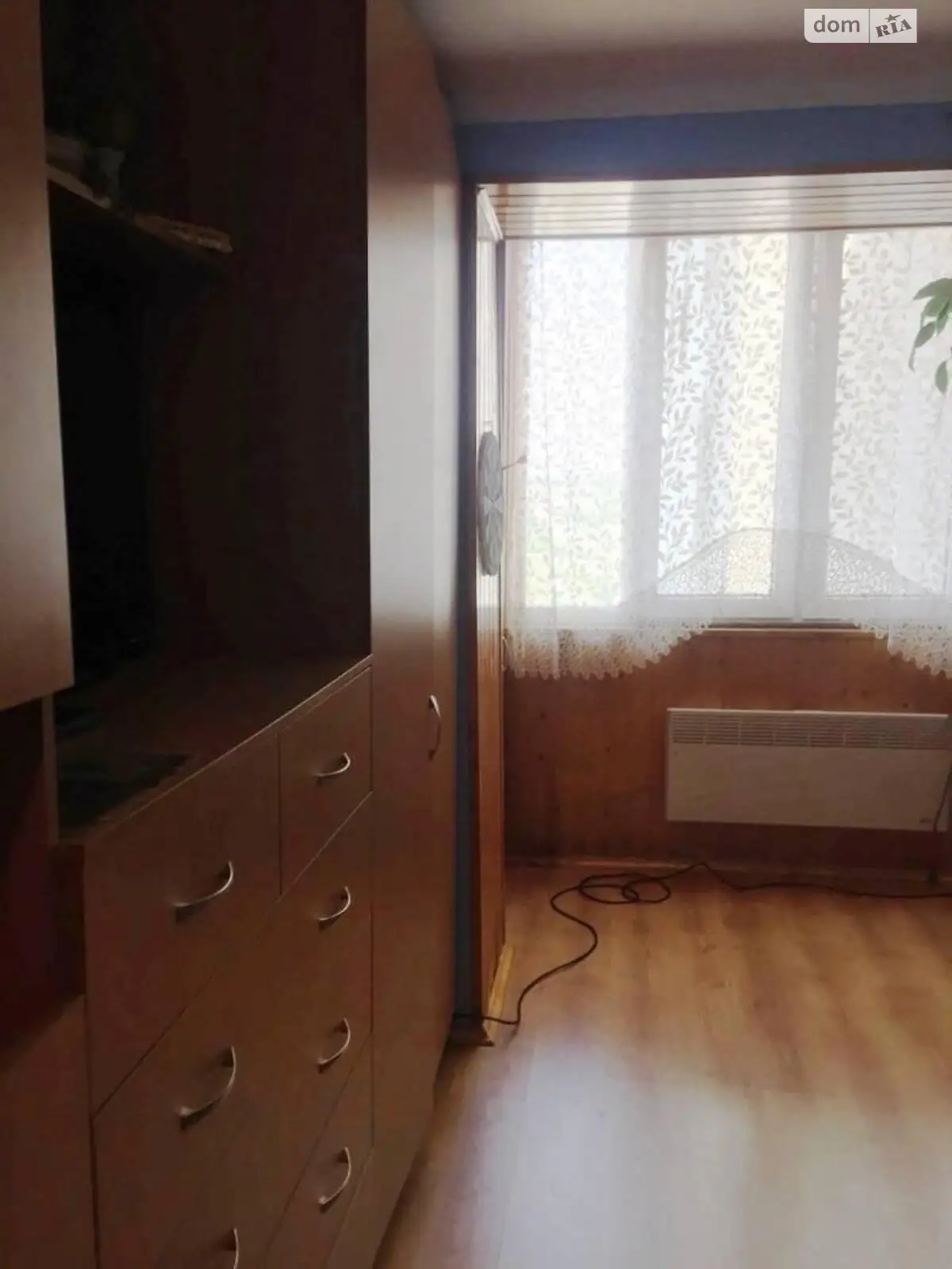 Продается 1-комнатная квартира 28 кв. м в Одессе, Николаевская дор.
