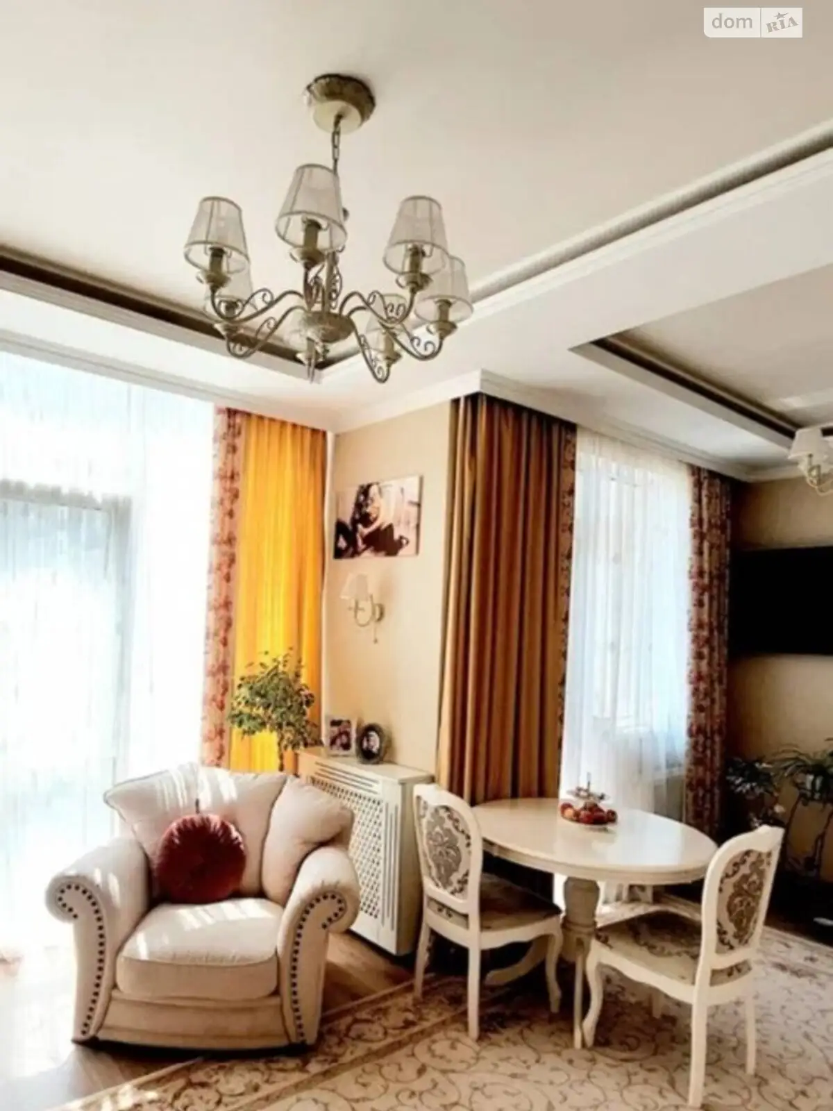 Продається 2-кімнатна квартира 60 кв. м у Одесі - фото 2