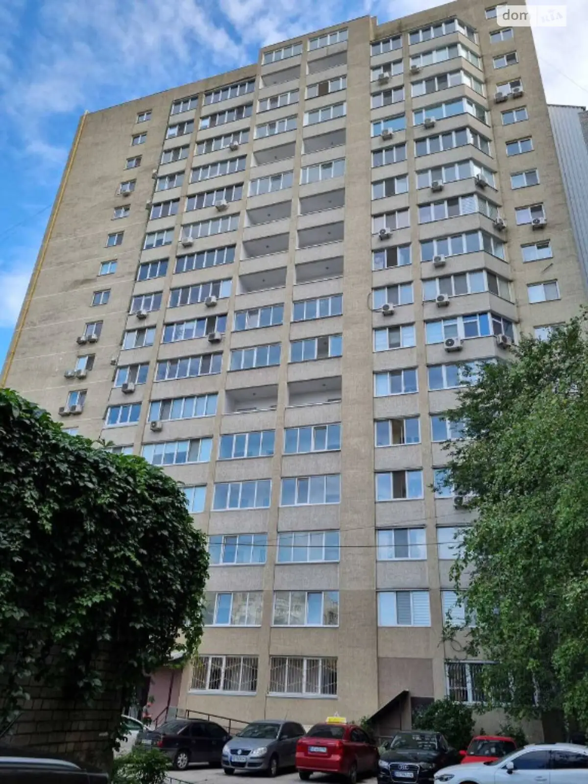 Продается 3-комнатная квартира 111 кв. м в Днепре, ул. Дарницкая, 19 - фото 1