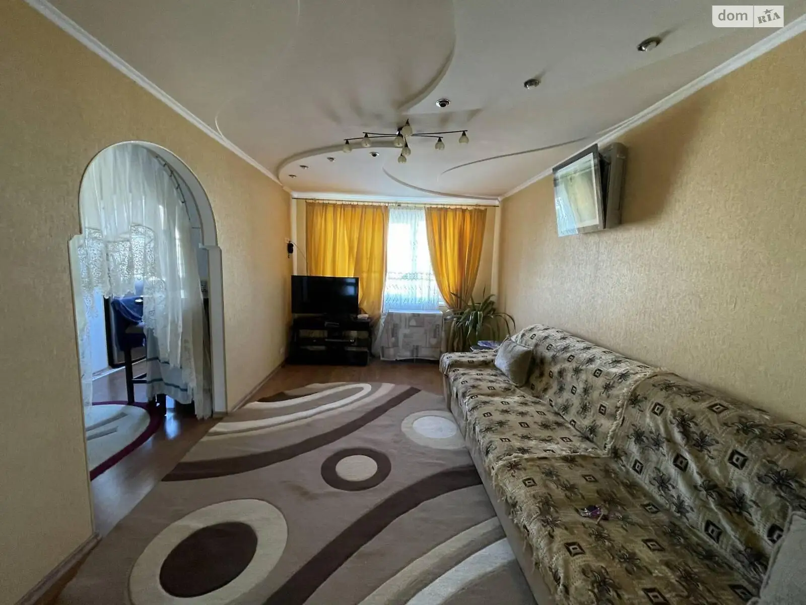 Продается 3-комнатная квартира 66 кв. м в Одессе, ул. Академика Королева