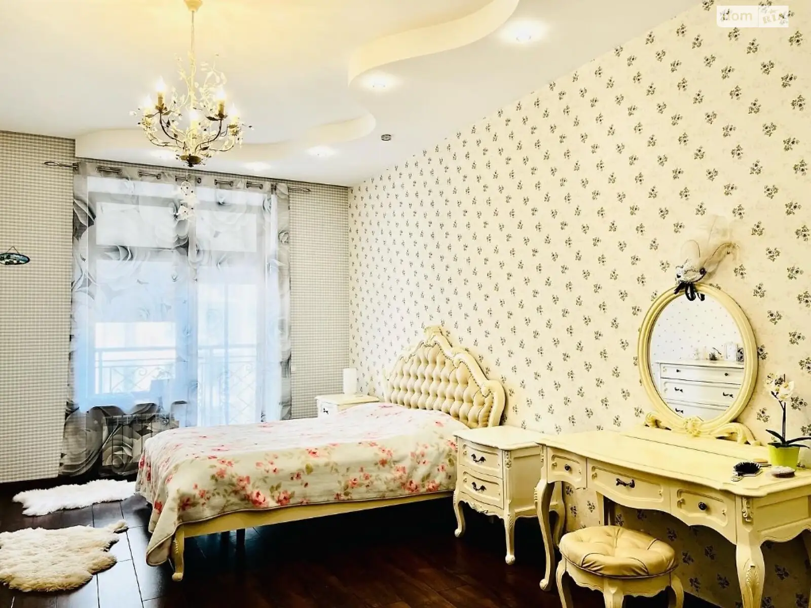 Продається 2-кімнатна квартира 101 кв. м у Одесі, цена: 215000 $