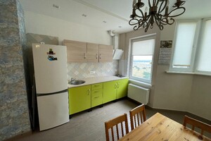 Продается 2-комнатная квартира 40 кв. м в Одессе, Радужный массив
