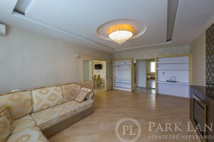 Продается 3-комнатная квартира 100 кв. м в Киеве, Алма-Атинская улица
