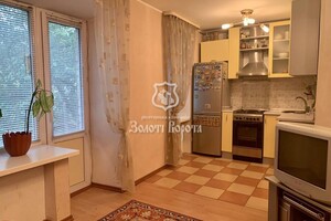 Продается 1-комнатная квартира 20.6 кв. м в Киеве, цена: 33000 $