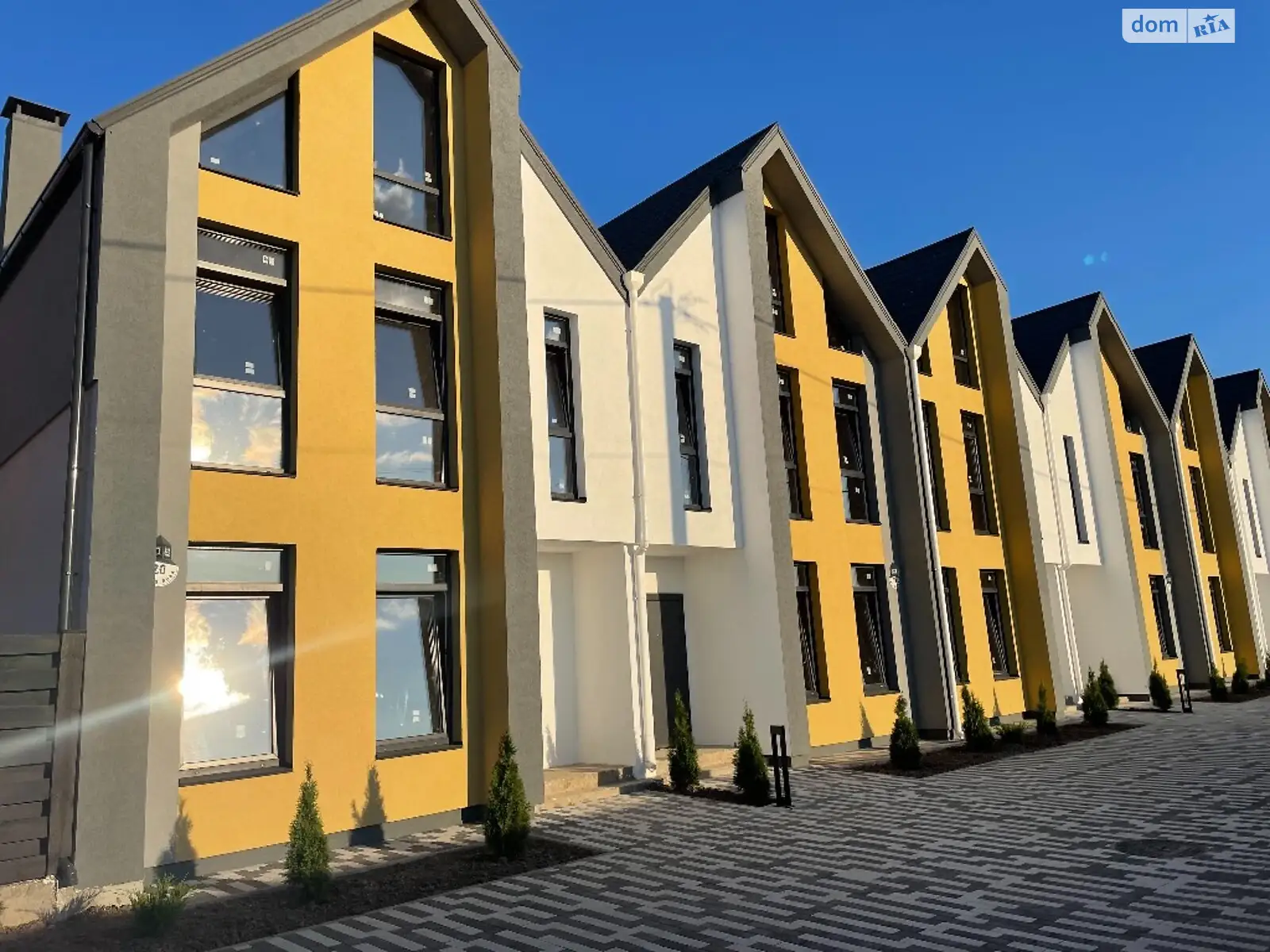 Продается часть дома 110 кв. м с подвалом, цена: 74000 $ - фото 1