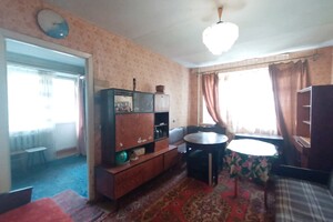 Продается 1-комнатная квартира 40 кв. м в Чернигове, Рокоссовского улица