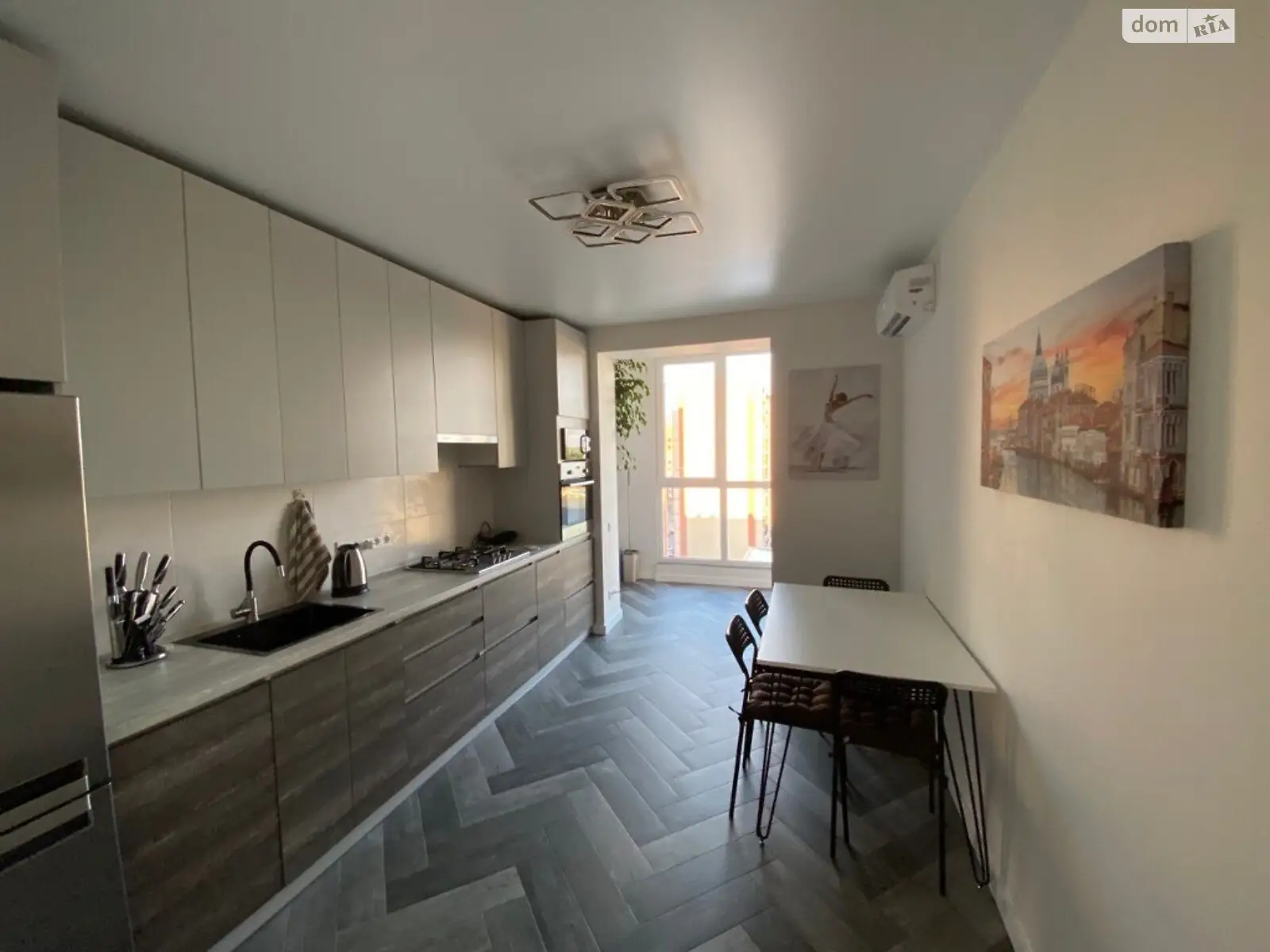 Продается 2-комнатная квартира 46 кв. м в Слобожанском, цена: 64000 $ - фото 1