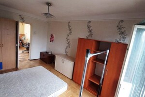Продается 2-комнатная квартира 46 кв. м в Киеве, цена: 42000 $