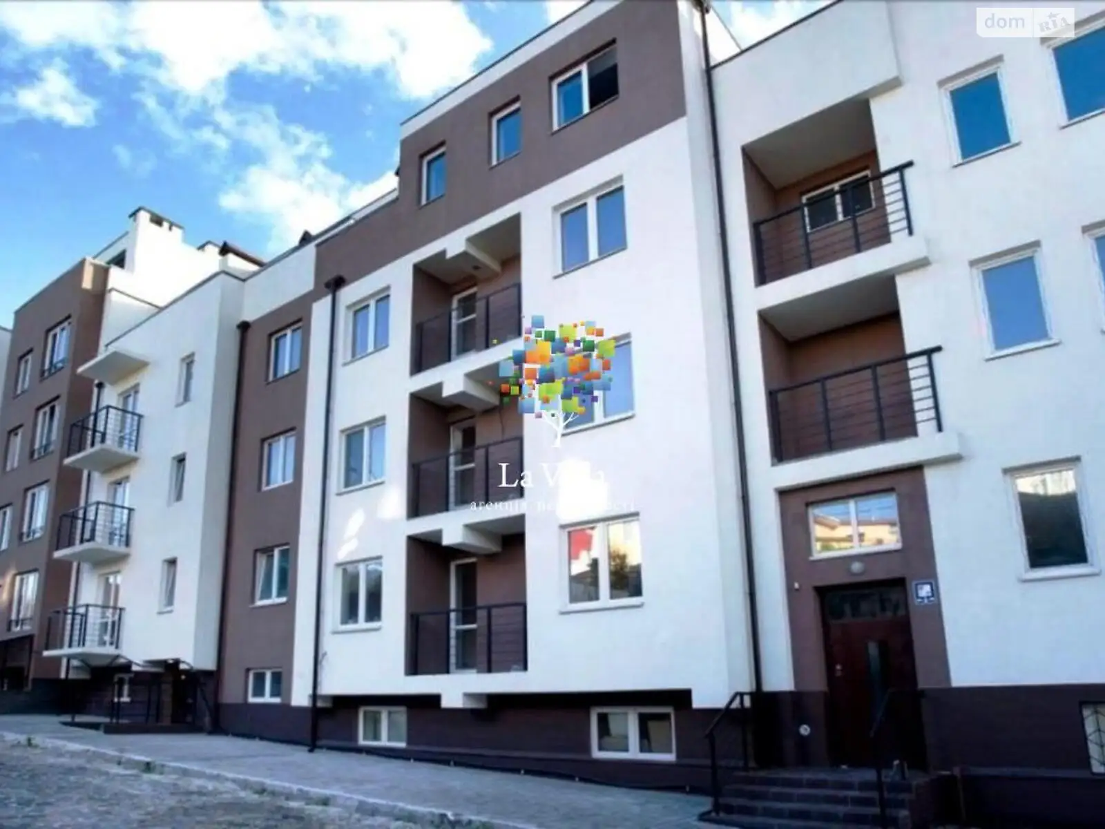 Продается 2-комнатная квартира 74 кв. м в Киеве, ул. Гетманская(Майкопская) - фото 1