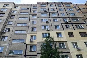 Продается 3-комнатная квартира 70 кв. м в Днепре, Героїв проспект