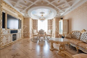 Продается 4-комнатная квартира 205 кв. м в Киеве, Институтская улица