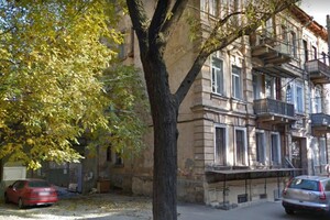 Продаж офісного приміщення, Одеса, р‑н. Приморський, Челюскінців вулиця, буд. 0