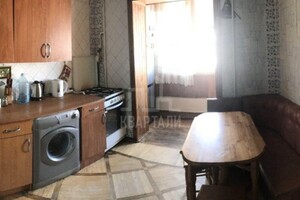 Продается 2-комнатная квартира 62 кв. м в Киеве, Щербакова улица
