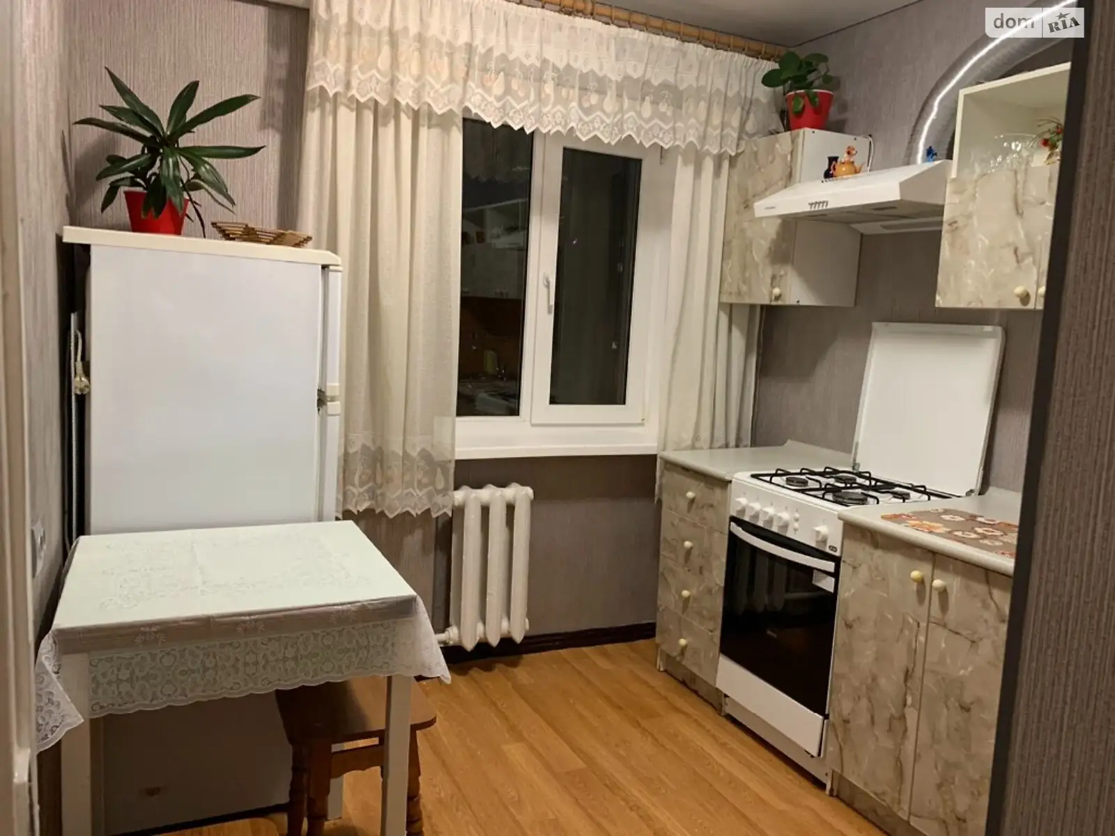 Продается 1-комнатная квартира 33 кв. м в Одессе, ул. Варненская, 16
