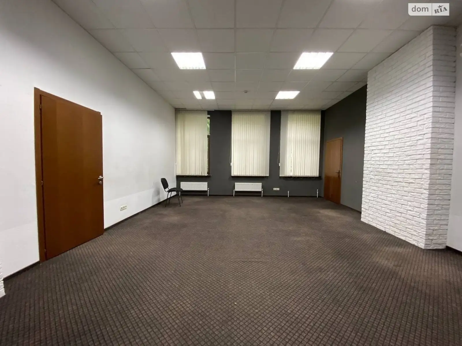 Здається в оренду офіс 200 кв. м в бізнес-центрі, цена: 45000 грн - фото 1