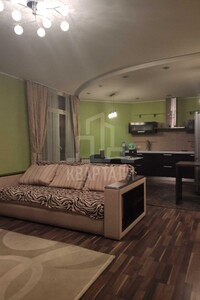 Сдается в аренду 3-комнатная квартира 100 кв. м в Киеве, Харьковское шоссе
