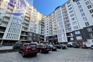 Продажа квартиры, Черновцы, р‑н. Шевченковский, Щербанюк Александра Героя Украины улица