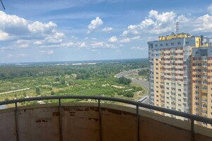Продается 3-комнатная квартира 101 кв. м в Киеве, ул. Юрия Кондратюка