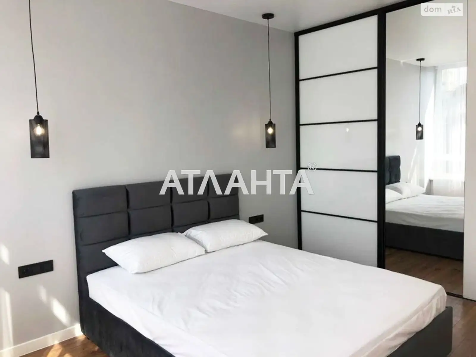 Продается 2-комнатная квартира 55 кв. м в Одессе, ул. Генуэзская - фото 1