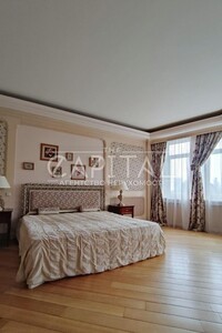 Сдается в аренду комната 250 кв. м в Киеве, цена: 1700 $