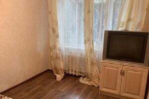 Продается 3-комнатная квартира 59 кв. м в Одессе, Николаевская Дорога
