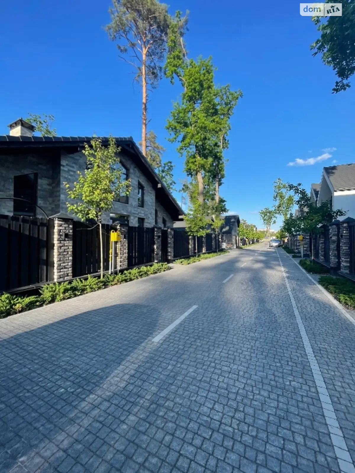 Продається одноповерховий будинок 200 кв. м з бесідкою, цена: 250000 $ - фото 1