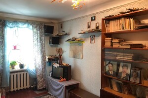 Продается 2-комнатная квартира 46 кв. м в Житомире, Корольова Площа