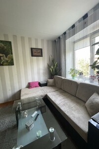 Продается 3-комнатная квартира 62.1 кв. м в Хмельницком, Олександра Кушнірука (Гастелло)