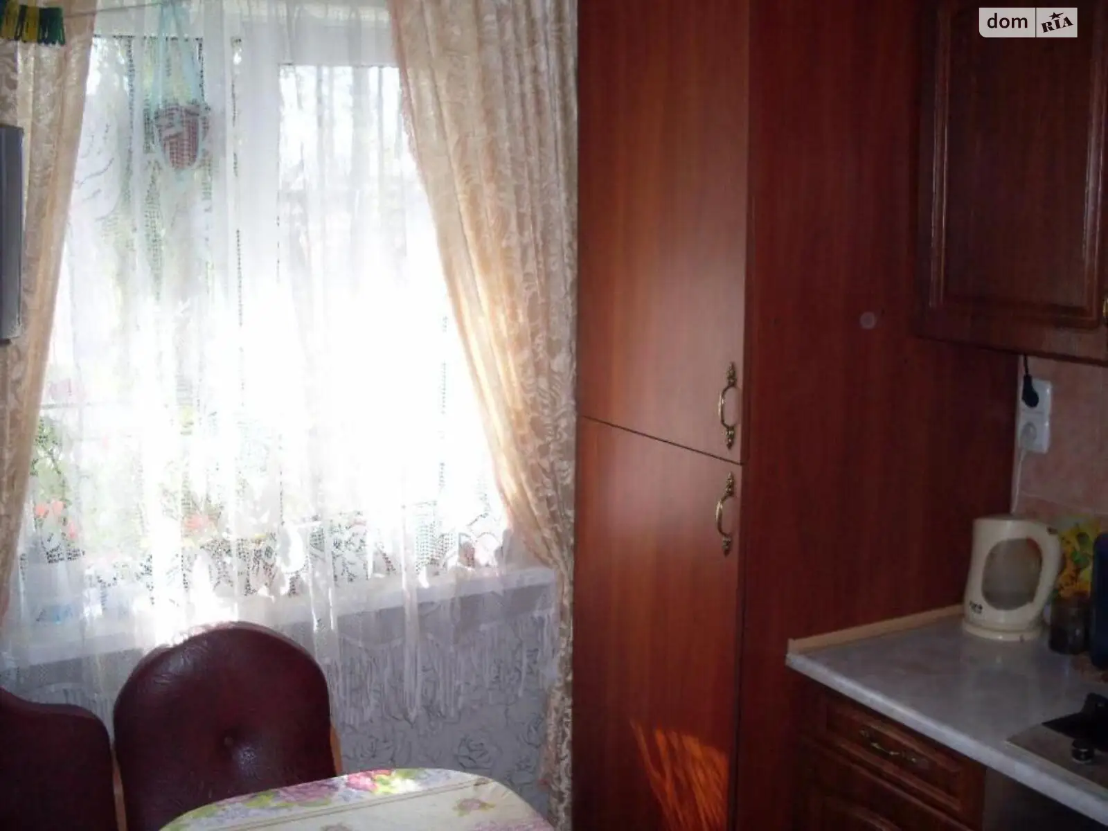 Продается 3-комнатная квартира 44 кв. м в Черноморске, ул. Транспортная