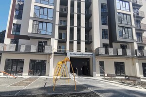 Продается 2-комнатная квартира 72 кв. м в Хмельницком, ул. Подольская
