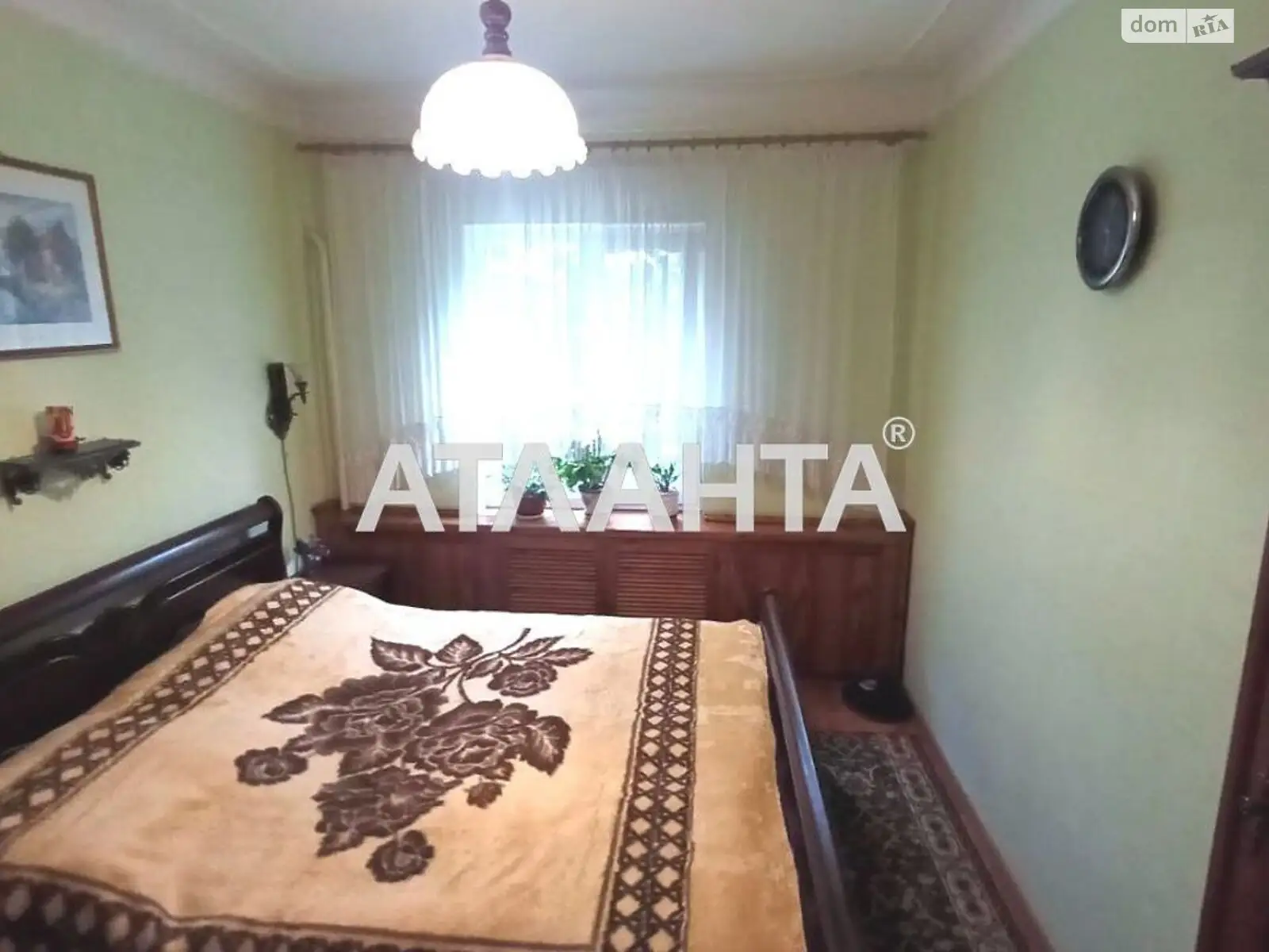 Продается дом на 2 этажа 160 кв. м с беседкой, цена: 105000 $ - фото 1