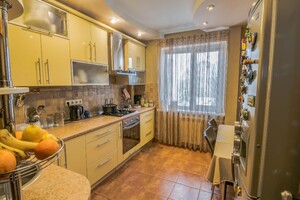 Продается 3-комнатная квартира 80 кв. м в Сумах, Д.Коротченко