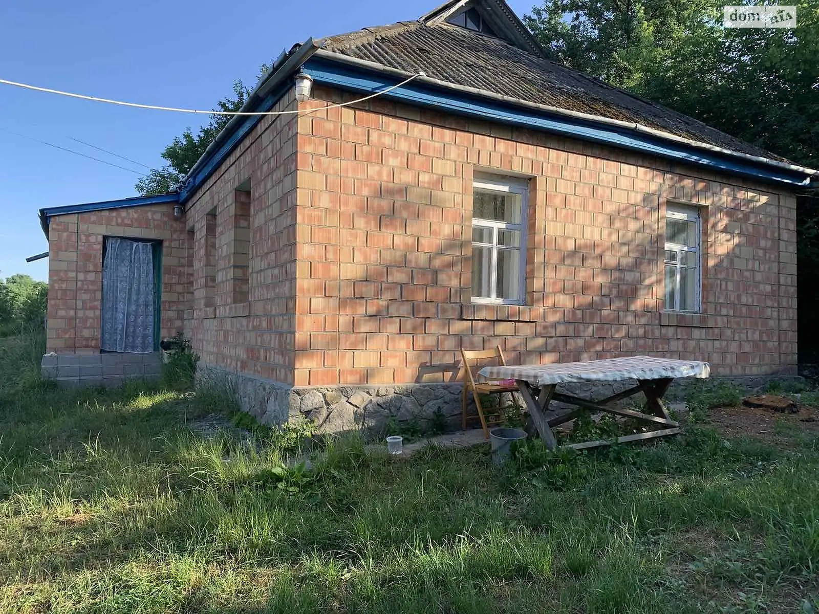 Продається одноповерховий будинок 60 кв. м з каміном, цена: 15000 $