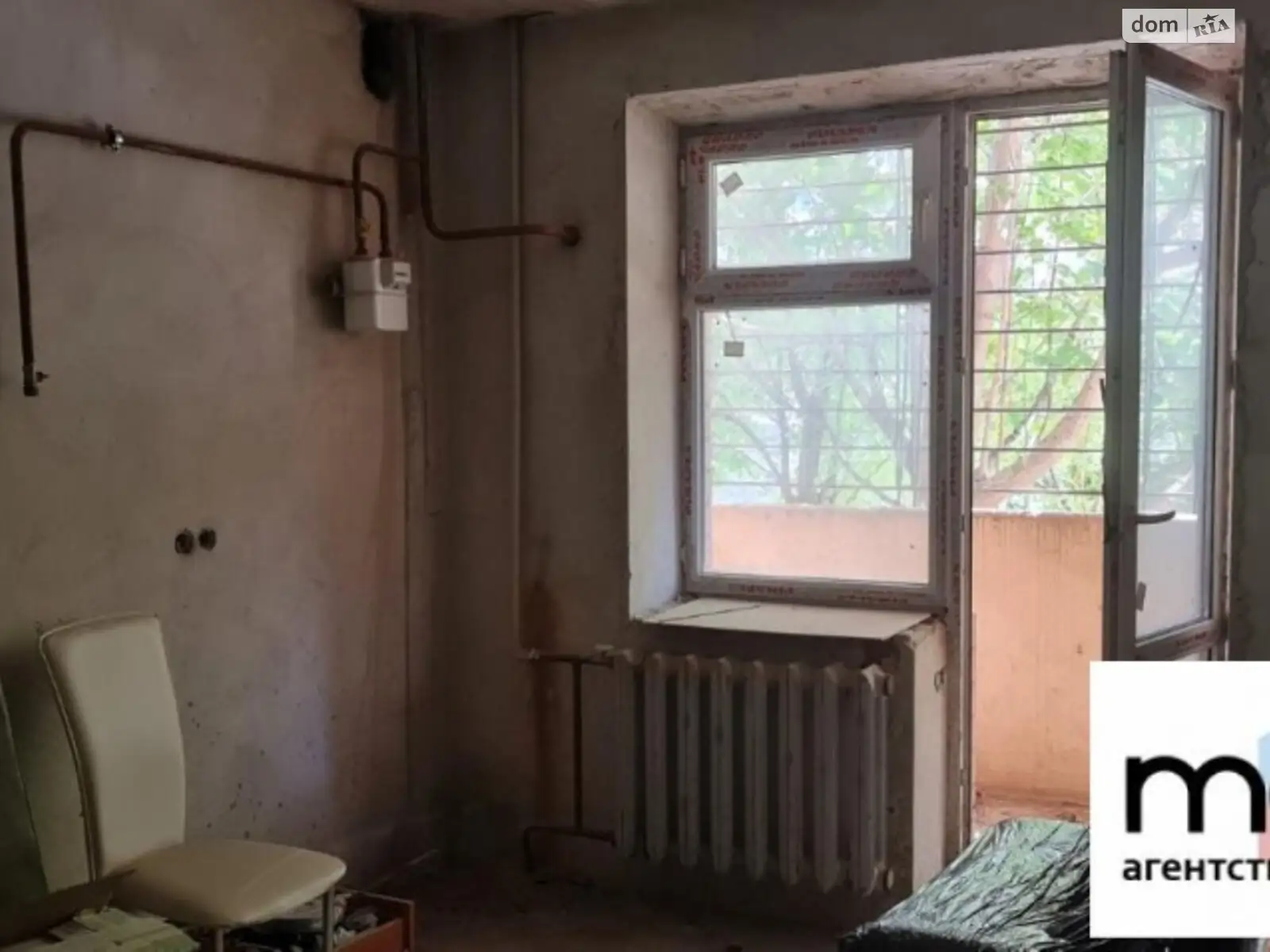 Продается 1-комнатная квартира 41 кв. м в Одессе, ул. Академика Сахарова - фото 1