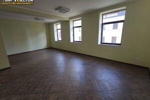 Долгосрочная аренда офисного помещения, Черновцы, р‑н. Центр, Шевченко Тараса улица