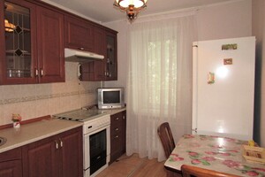 Продается 2-комнатная квартира 49 кв. м в Виннице, Ивана Бевза улица