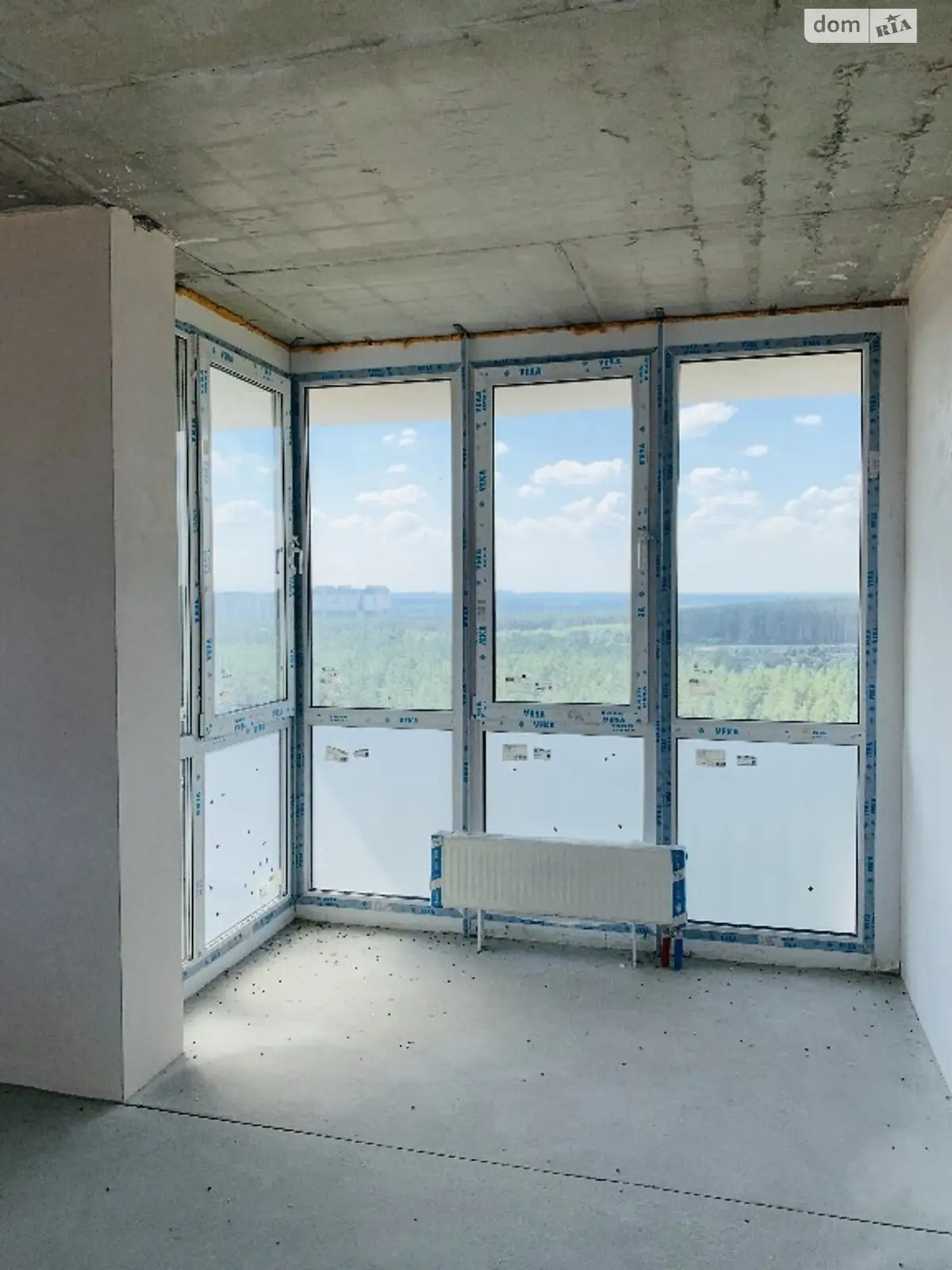 Продается 2-комнатная квартира 56.7 кв. м в Ирпене, ул. Университетская(Карла Маркса), 3/8 - фото 1