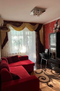 Продается 1-комнатная квартира 30.4 кв. м в Николаеве, Лазурная улица