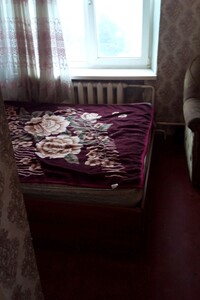 Продается 3-комнатная квартира 64 кв. м в Киево-Святошинске, ул. Машиностроителей