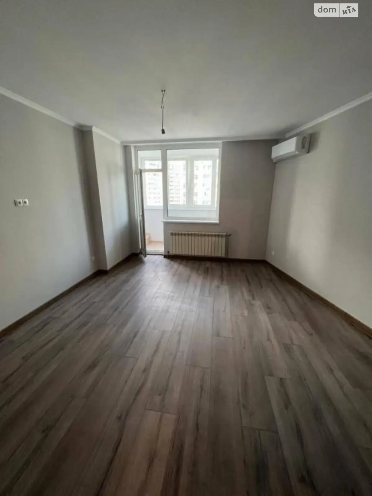 Продается 1-комнатная квартира 120 кв. м в Киеве, цена: 126000 $