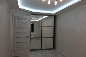 Продаж квартири, Тернопіль, р‑н. Бам, Злуки проспект