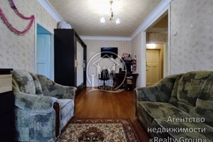 Продается 2-комнатная квартира 42 кв. м в Кривом Роге, Тухачевского улица