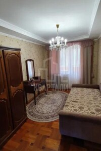 Сдается в аренду 4-комнатная квартира 82 кв. м в Киеве, Оболонский проспект
