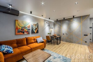 Продается 2-комнатная квартира 43 кв. м в Киеве, цена: 95000 $